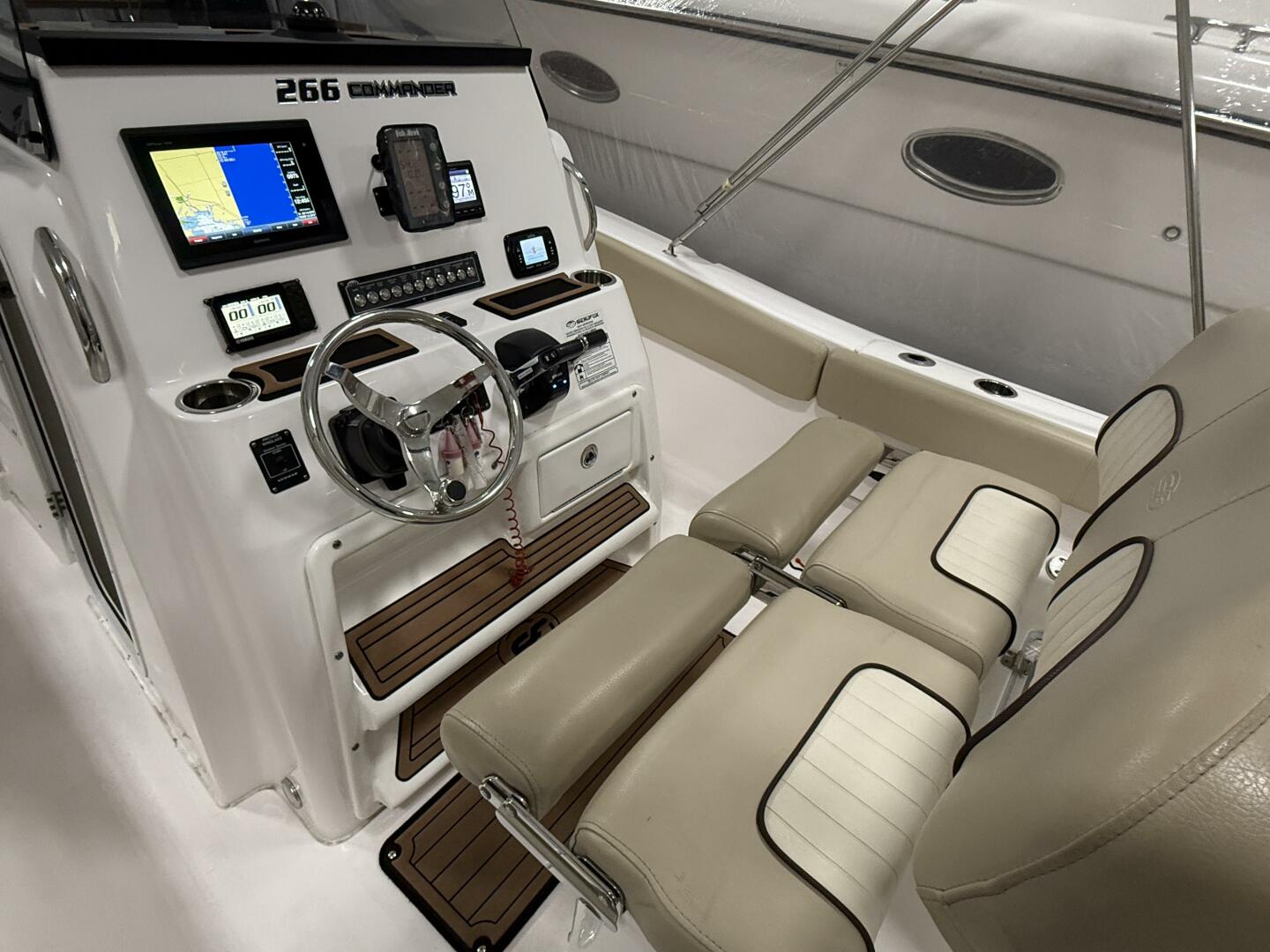 Slide: The Image of Sea Fox 266 Commander 2018 - 5163612