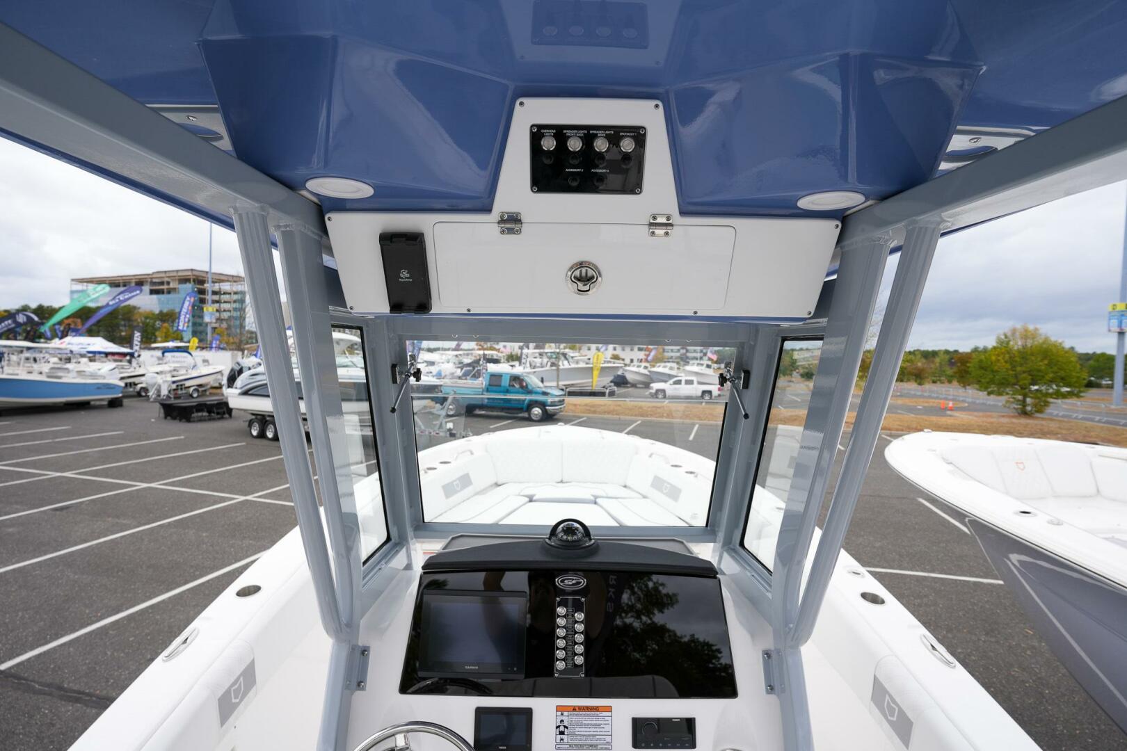 Slide: The Image of Sea Fox 268 Commander 2025 - 4703160