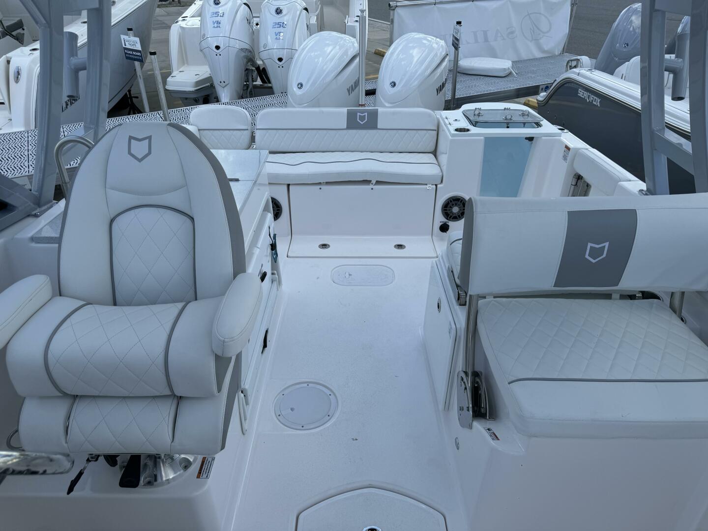 Slide: The Image of Sea Fox 268 Traveler 2025 - 4819568