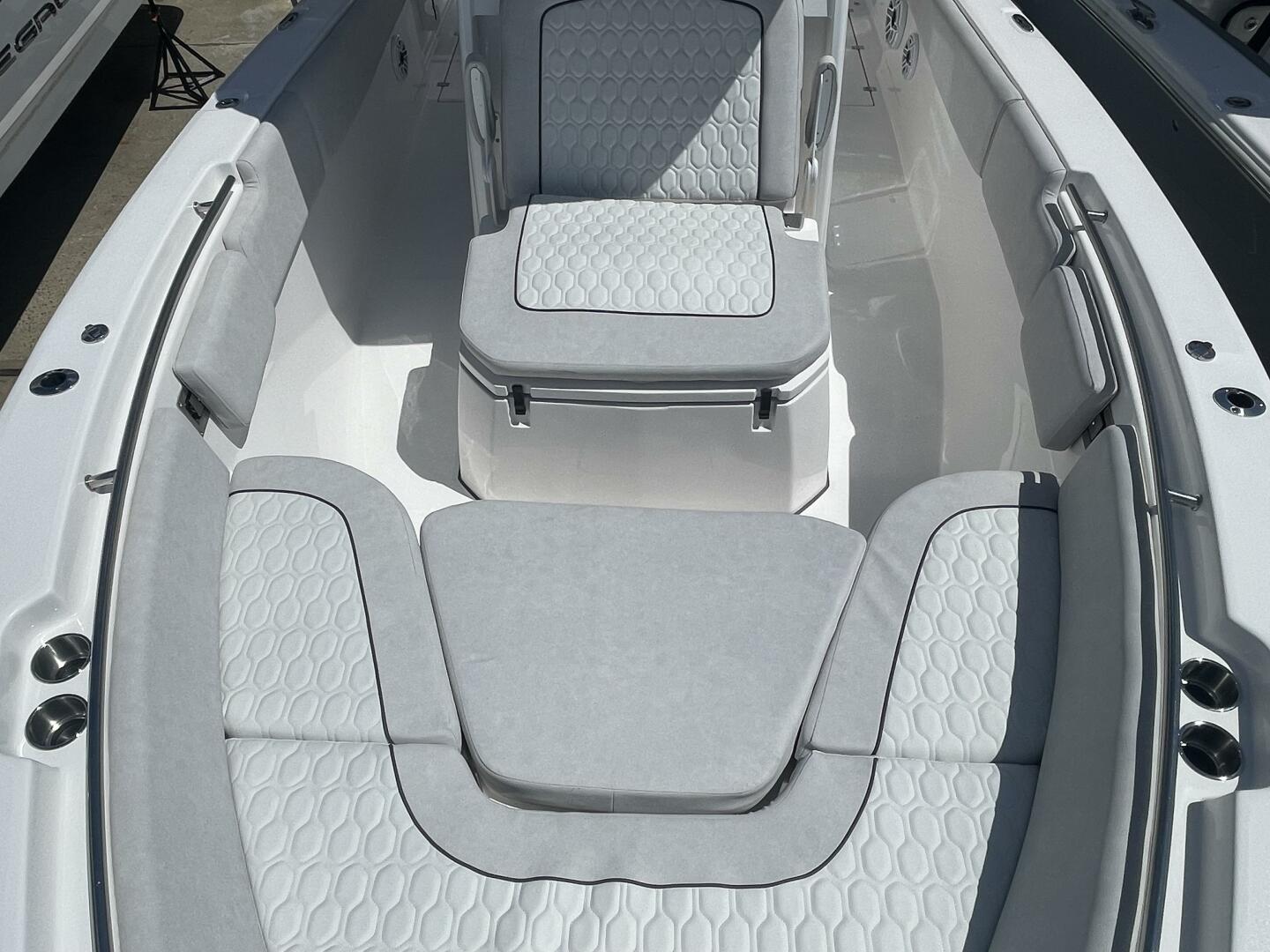 Slide: The Image of Sea Fox 288 Commander 2024 - 3855492