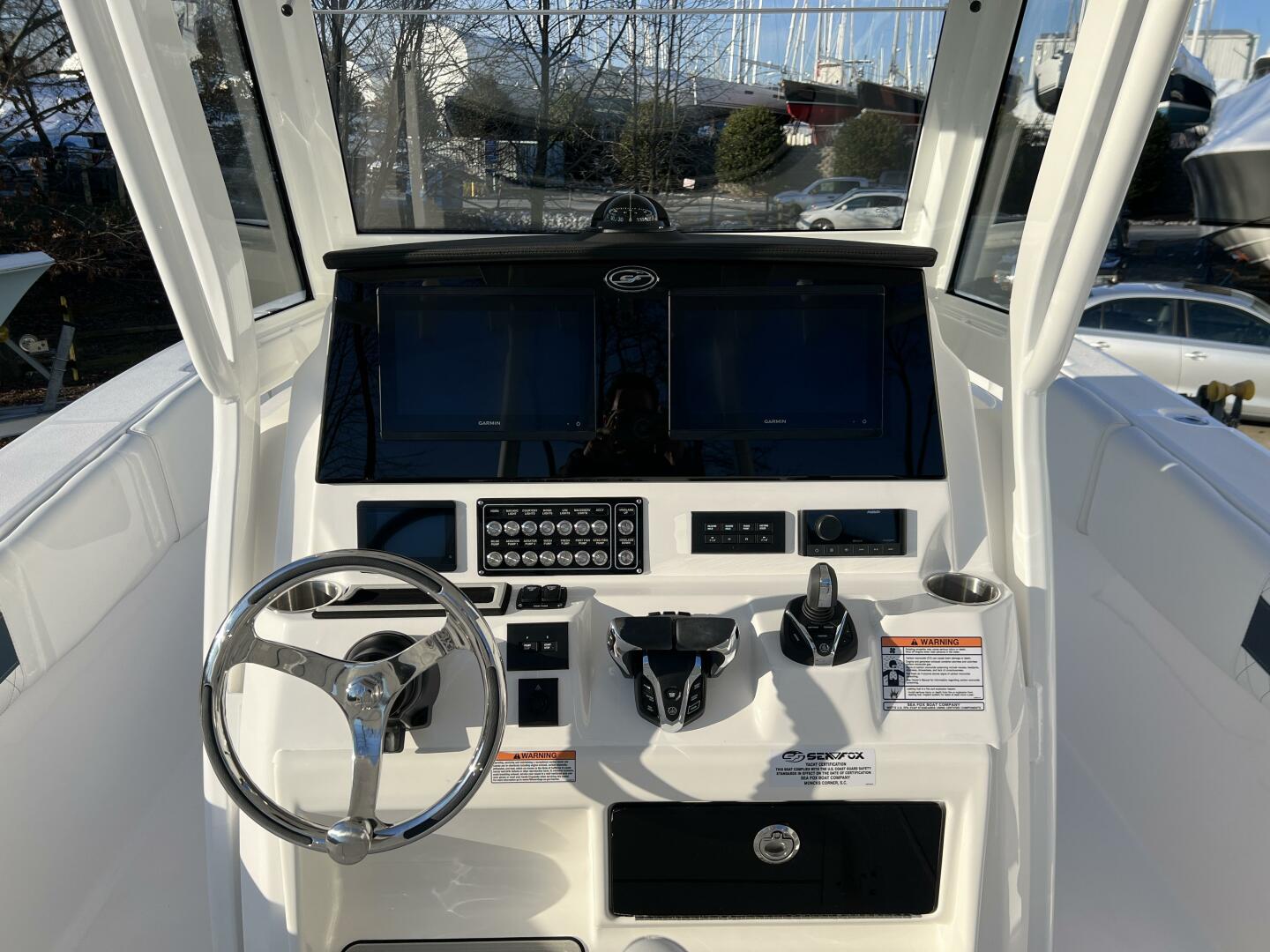 Slide: The Image of Sea Fox 288 Commander Helm - 4949642