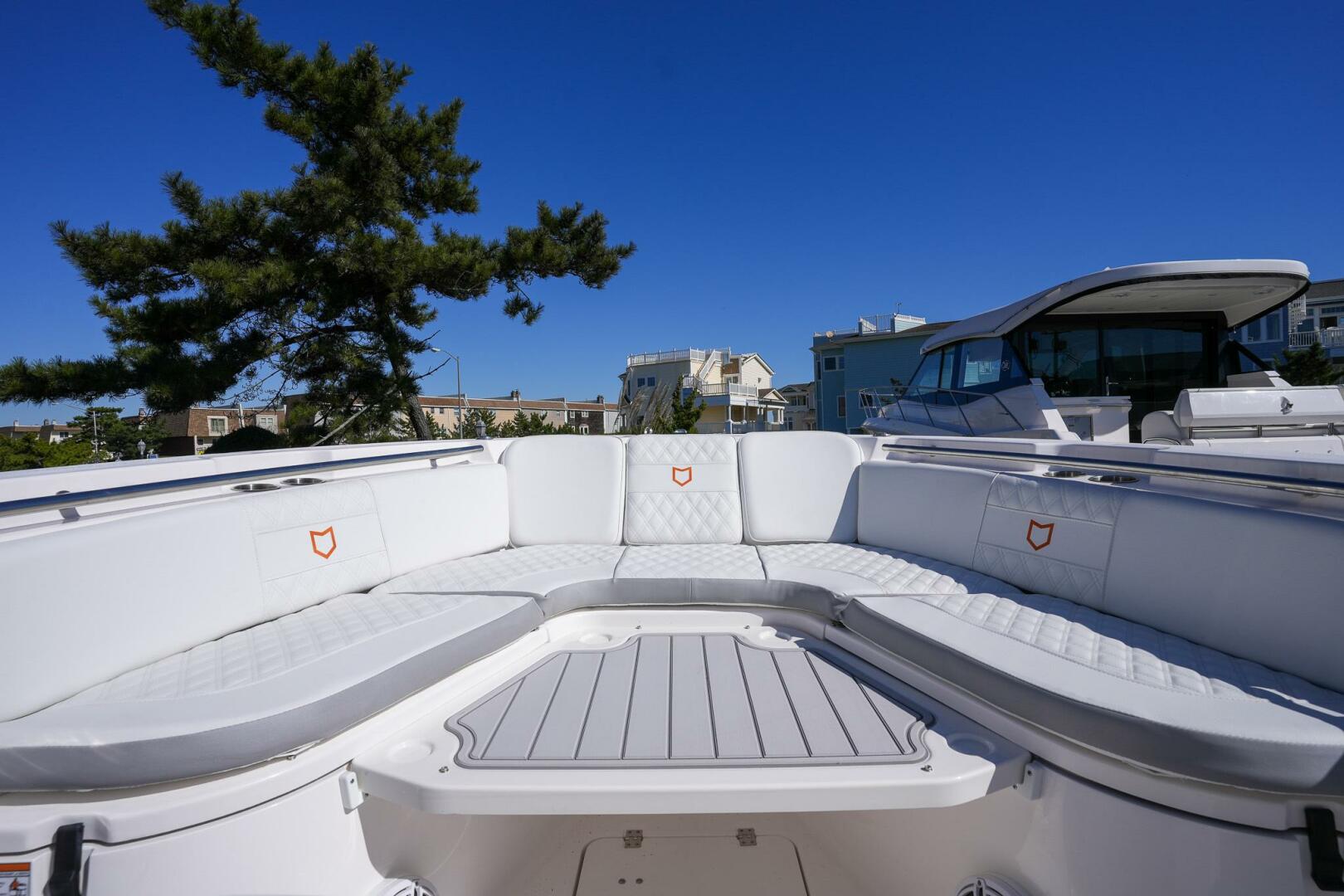 Slide: The Image of Sea Fox 288 Commander 2025 - 14