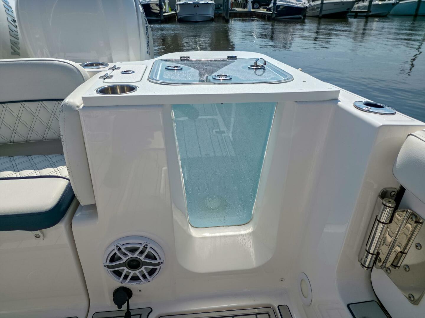 Slide: The Image of Sea Fox 288 Traveler 2024 - 5577504