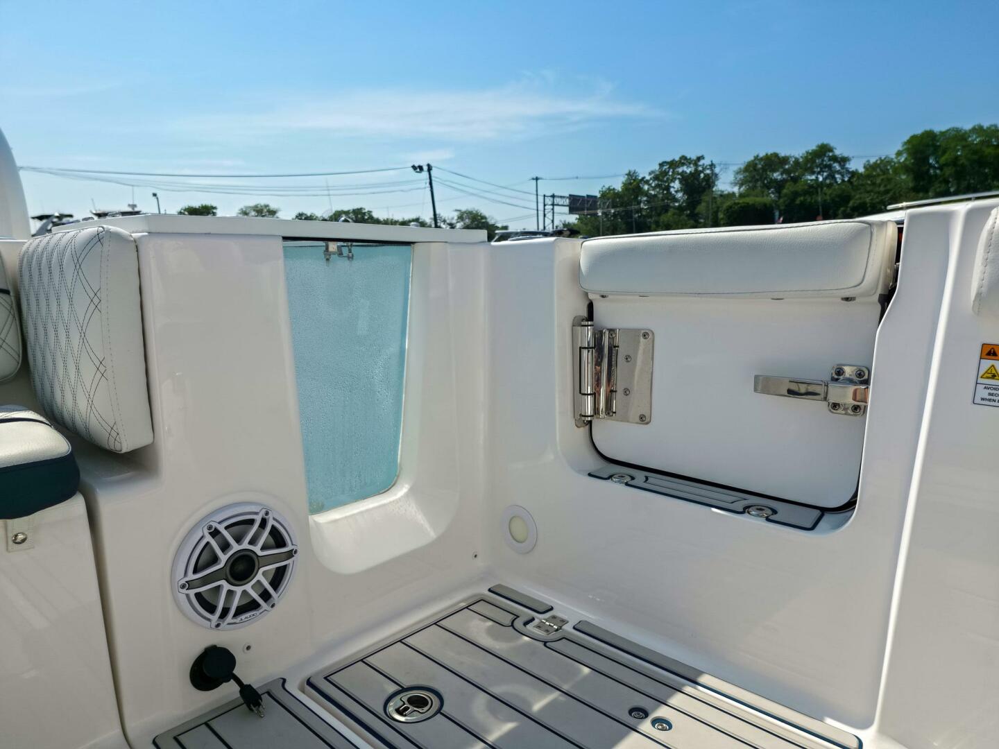 Slide: The Image of Sea Fox 288 Traveler 2024 - 5577503