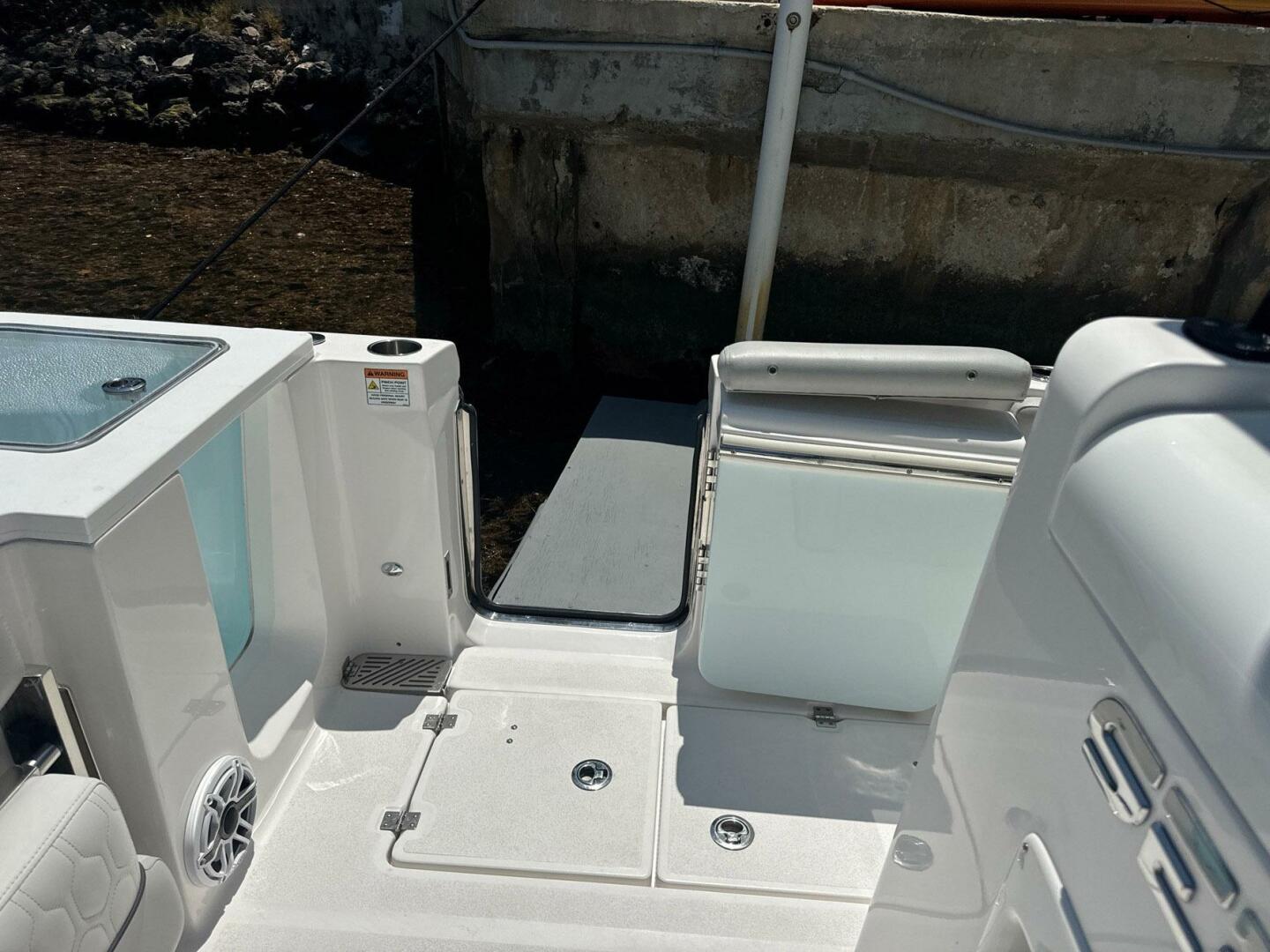 Slide: The Image of Sea Fox 328 Commander 2022 - 5343789