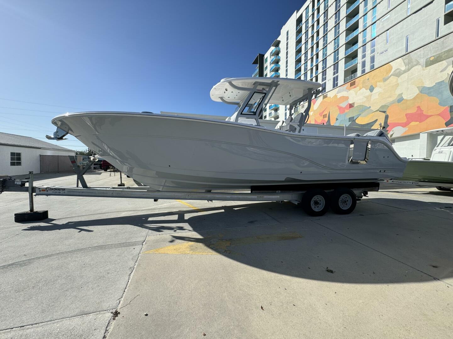Slide: The Image of Sea Fox 328 Commander 2025 - 4759540