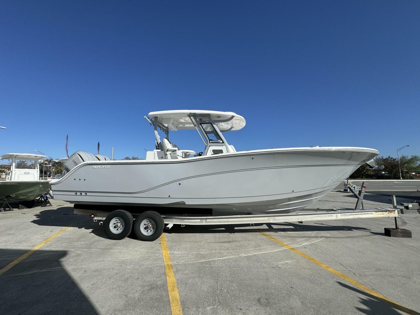 Slide: The Image of Sea Fox 328 Commander 2025 - 4759541