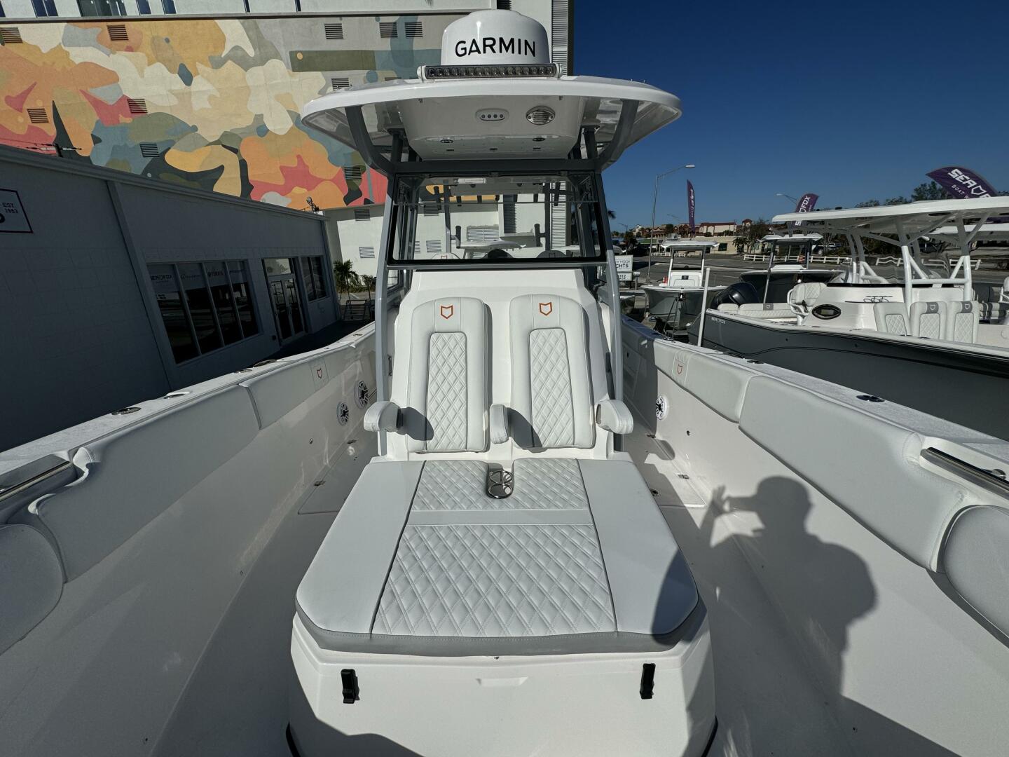 Slide: The Image of Sea Fox 328 Commander 2025 - 4759549