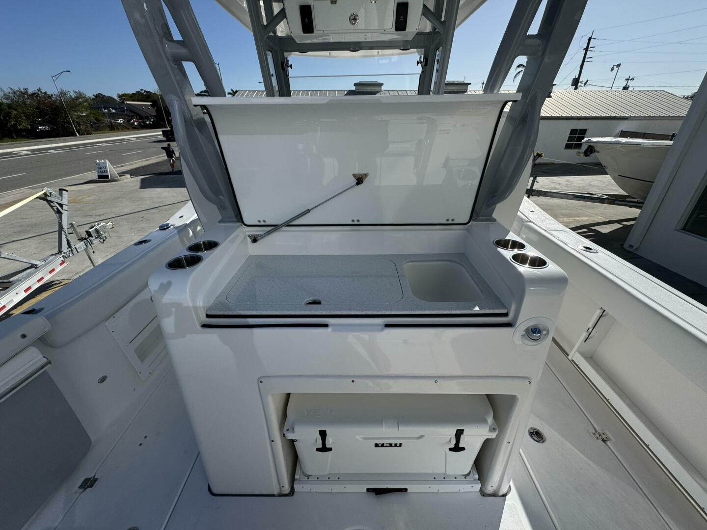 Slide: The Image of Sea Fox 328 Commander 2025 - 4759555