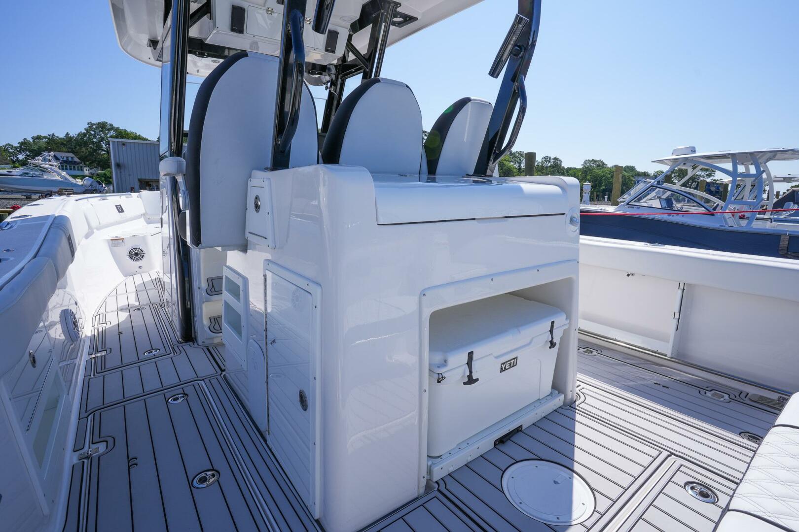 Slide: The Image of Sea Fox 328 Commander 2026 - 5410065