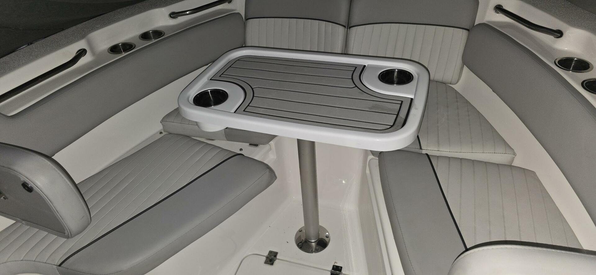 Slide: The Image of Sea Fox COMMANDER 2020 - 5148100