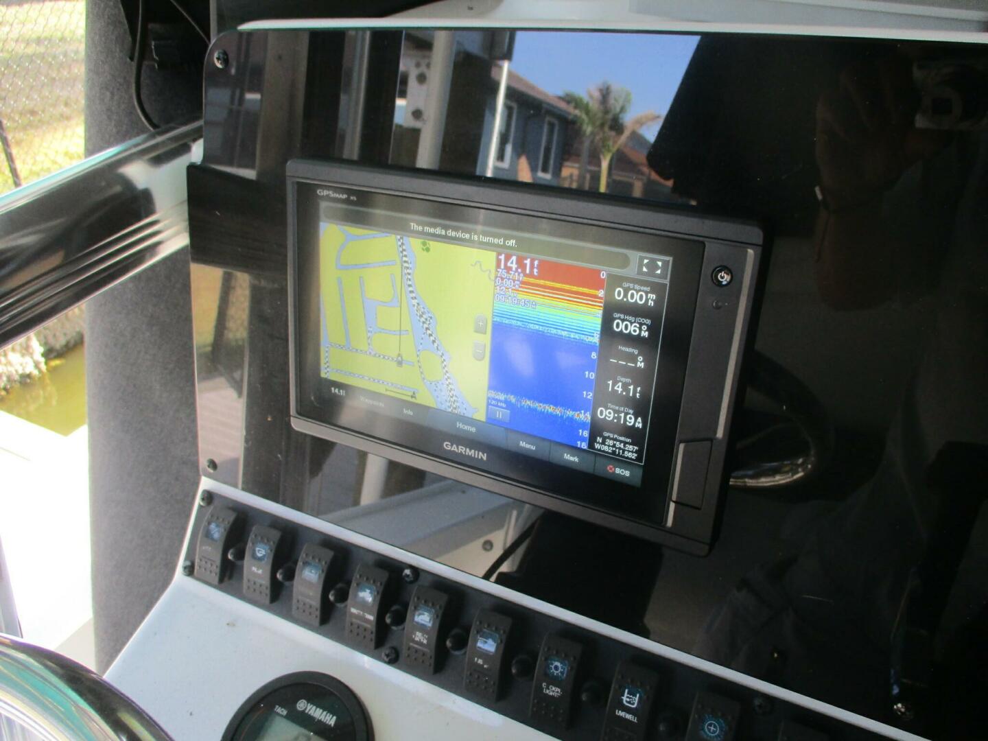 Slide: The Image of Sea Hunt 22 2020 - 5259443