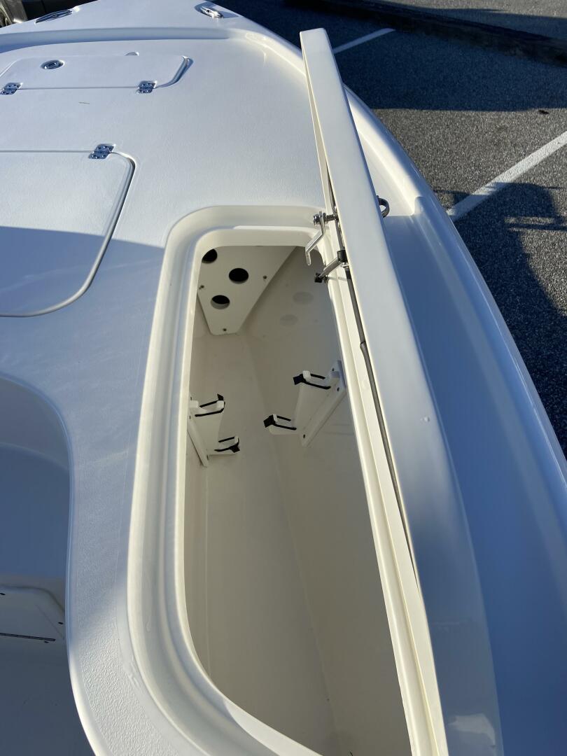 Slide: The Image of Sea Hunt 22 2021 - 5026200