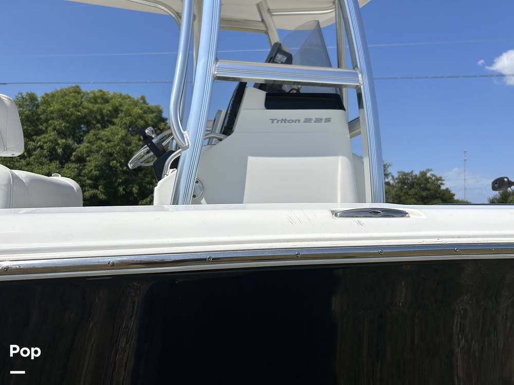 Slide: The Image of Sea Hunt 225 2015 - 15769417