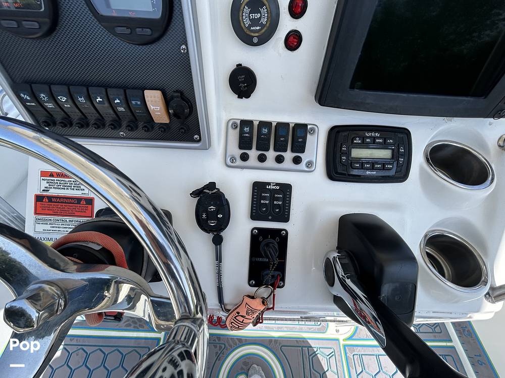 Slide: The Image of Sea Hunt 225 2015 - 15769317