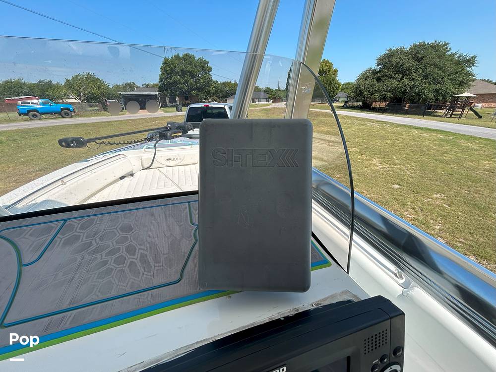 Slide: The Image of Sea Hunt 225 2015 - 15769320