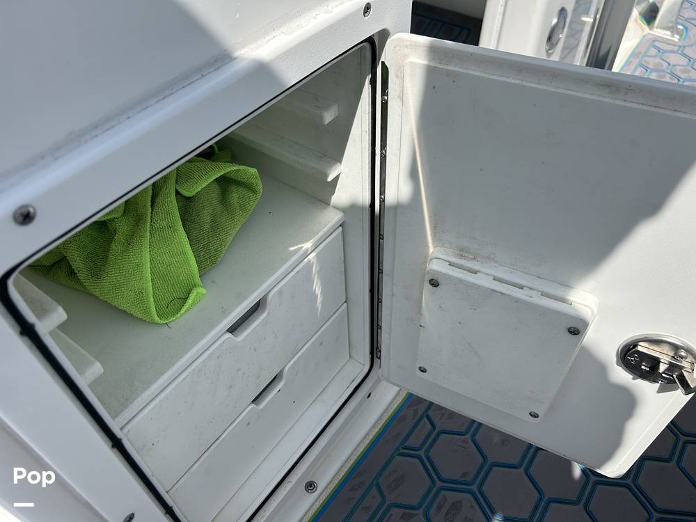 Slide: The Image of Sea Hunt 225 2015 - 15769372