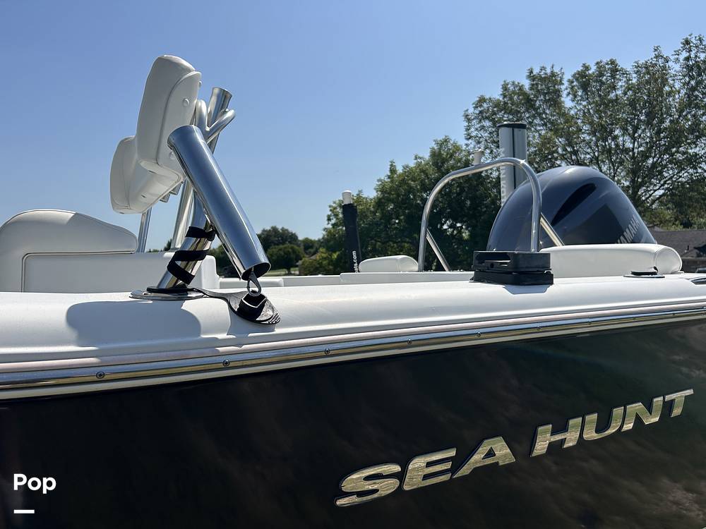 Slide: The Image of Sea Hunt 225 2015 - 15769402