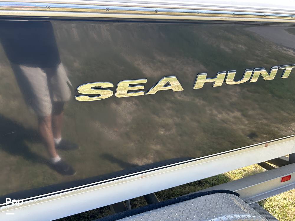 Slide: The Image of Sea Hunt 225 2015 - 15769403