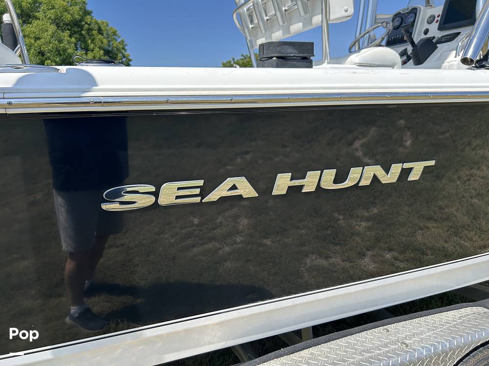 Slide: The Image of Sea Hunt 225 2015 - 15769414