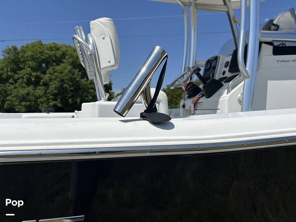 Slide: The Image of Sea Hunt 225 2015 - 15769415