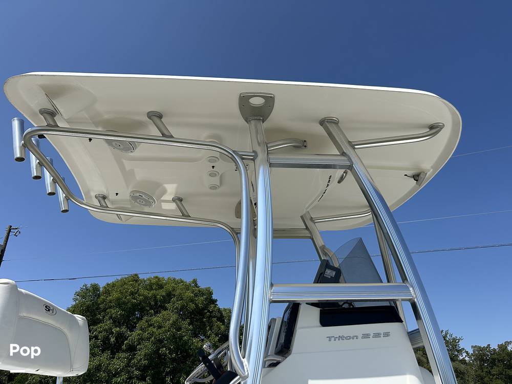 Slide: The Image of Sea Hunt 225 2015 - 15769418