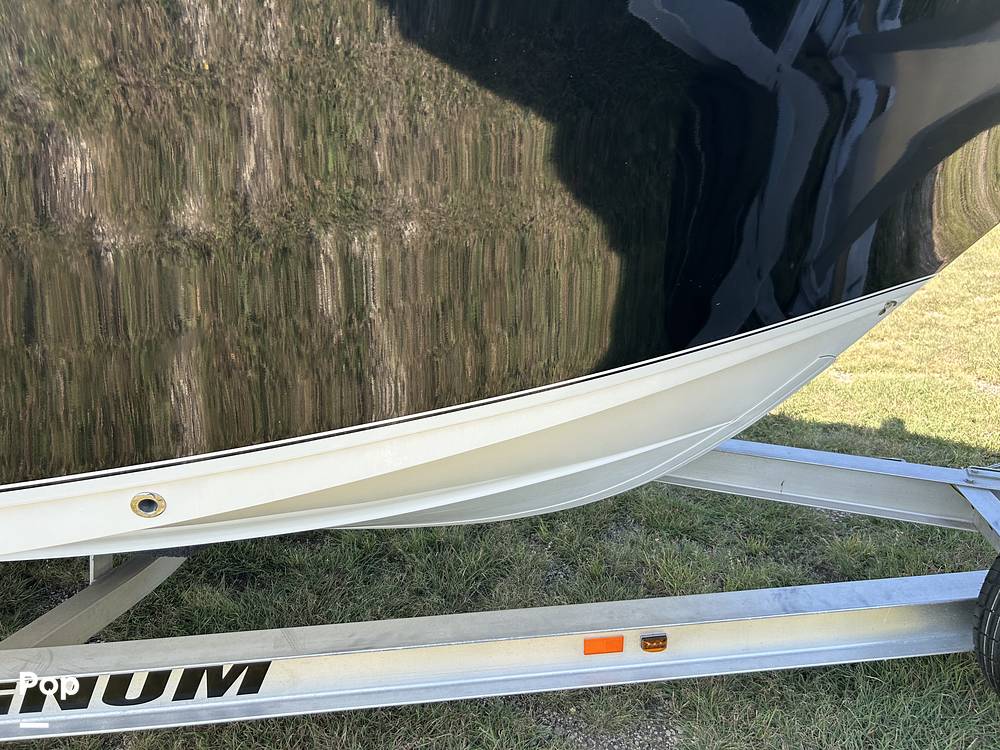 Slide: The Image of Sea Hunt 225 2015 - 15769423