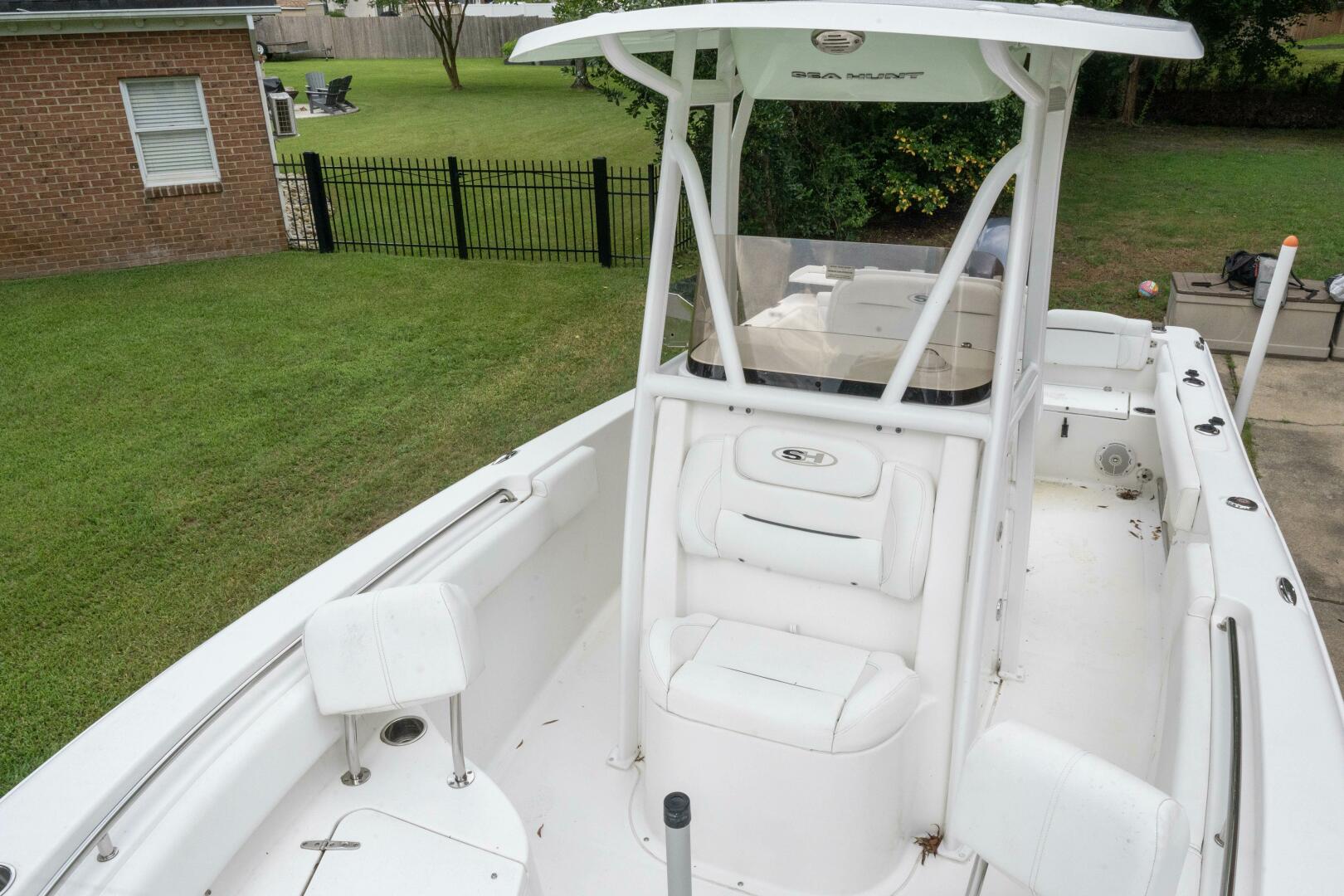 Slide: The Image of Sea Hunt 225 Ultra 2017 - 5489618