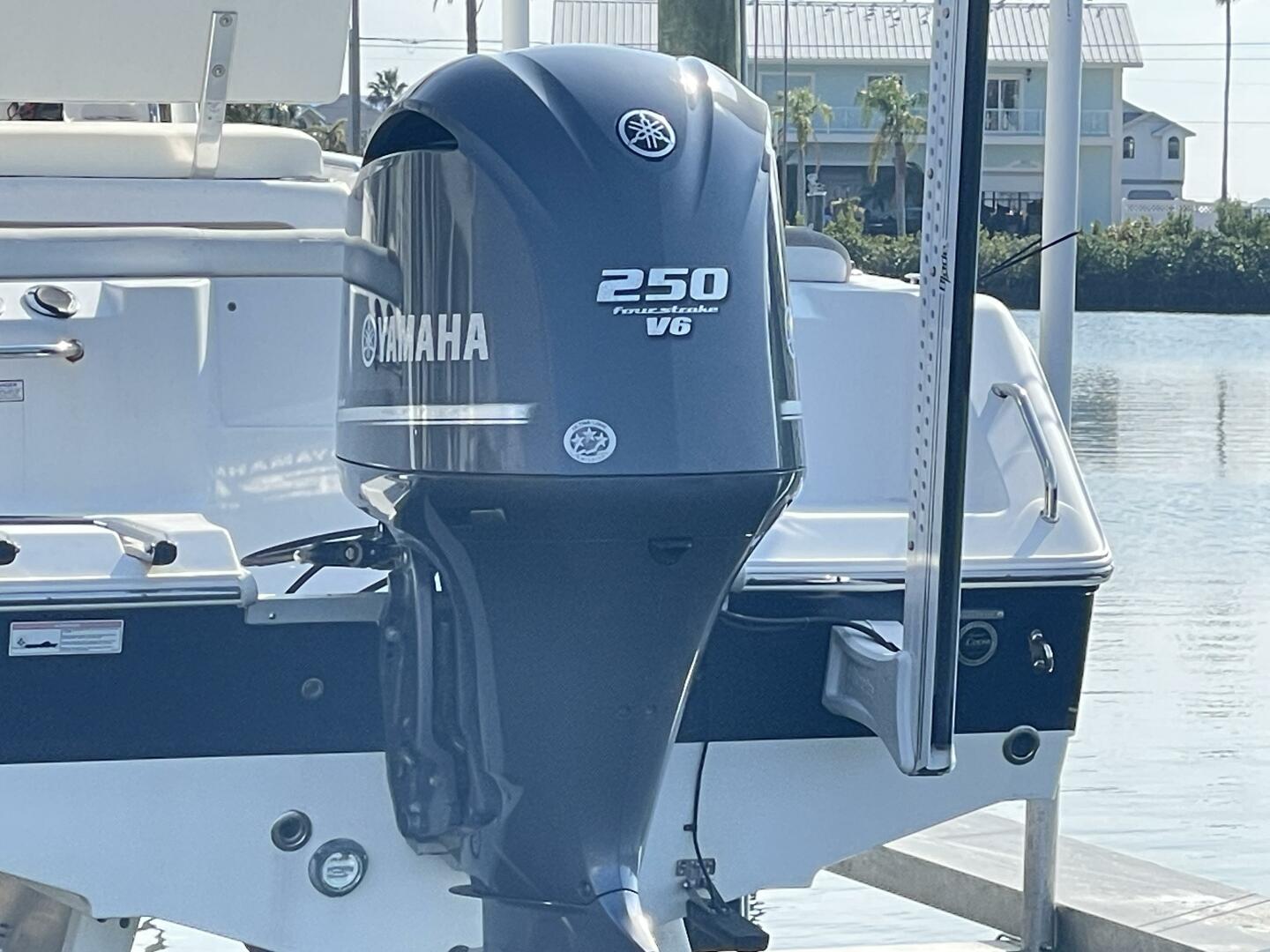 Slide: The Image of Sea Hunt 234 Ultra 2012 - 5027323