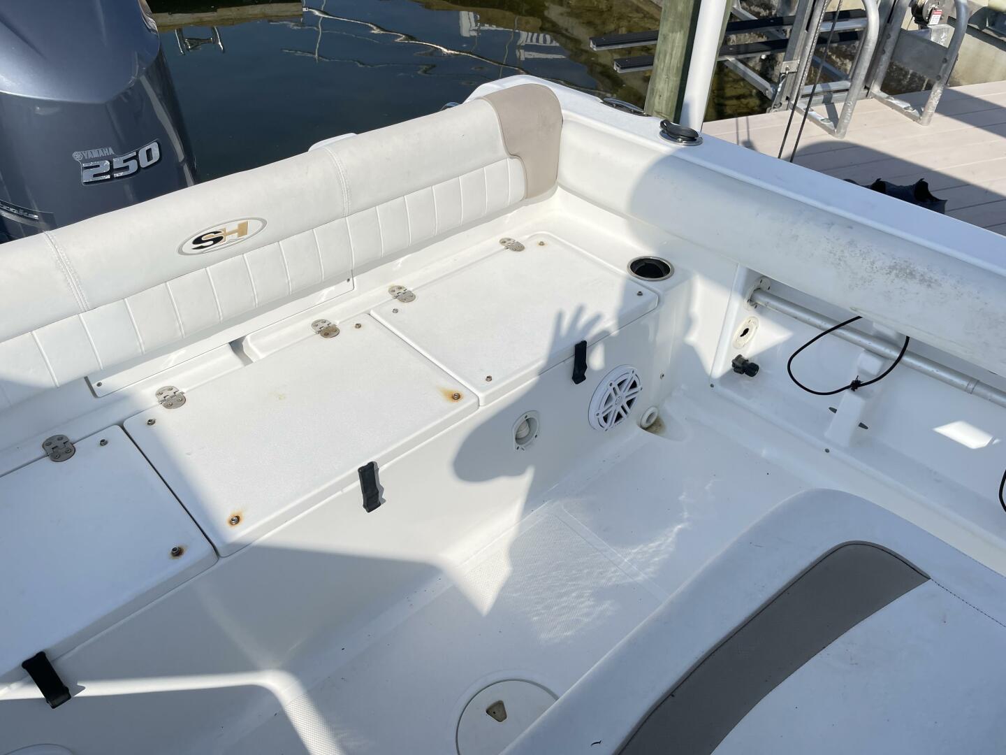 Slide: The Image of Sea Hunt 234 Ultra 2012 - 5027327