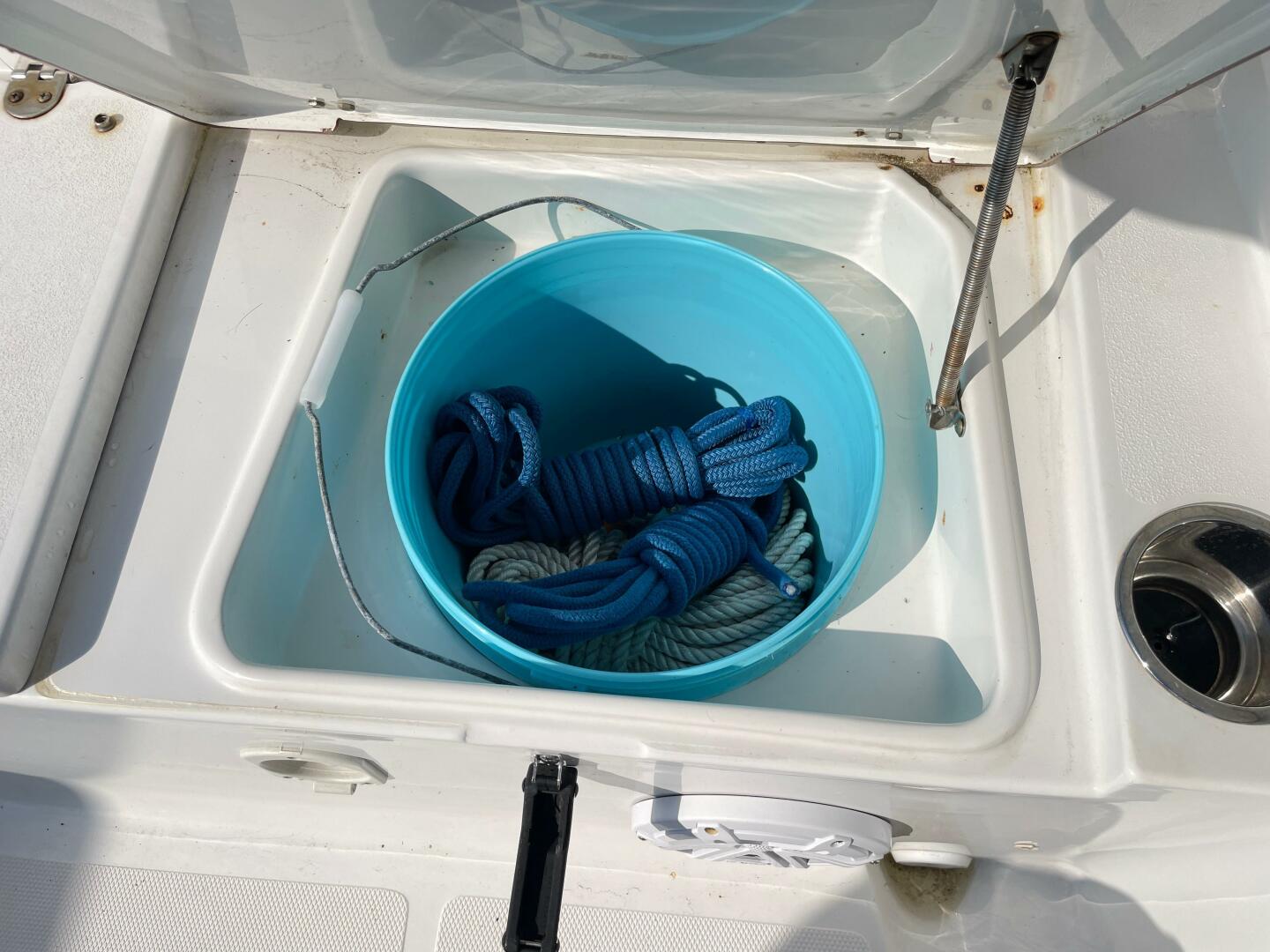 Slide: The Image of Sea Hunt 234 Ultra 2012 - 5027332