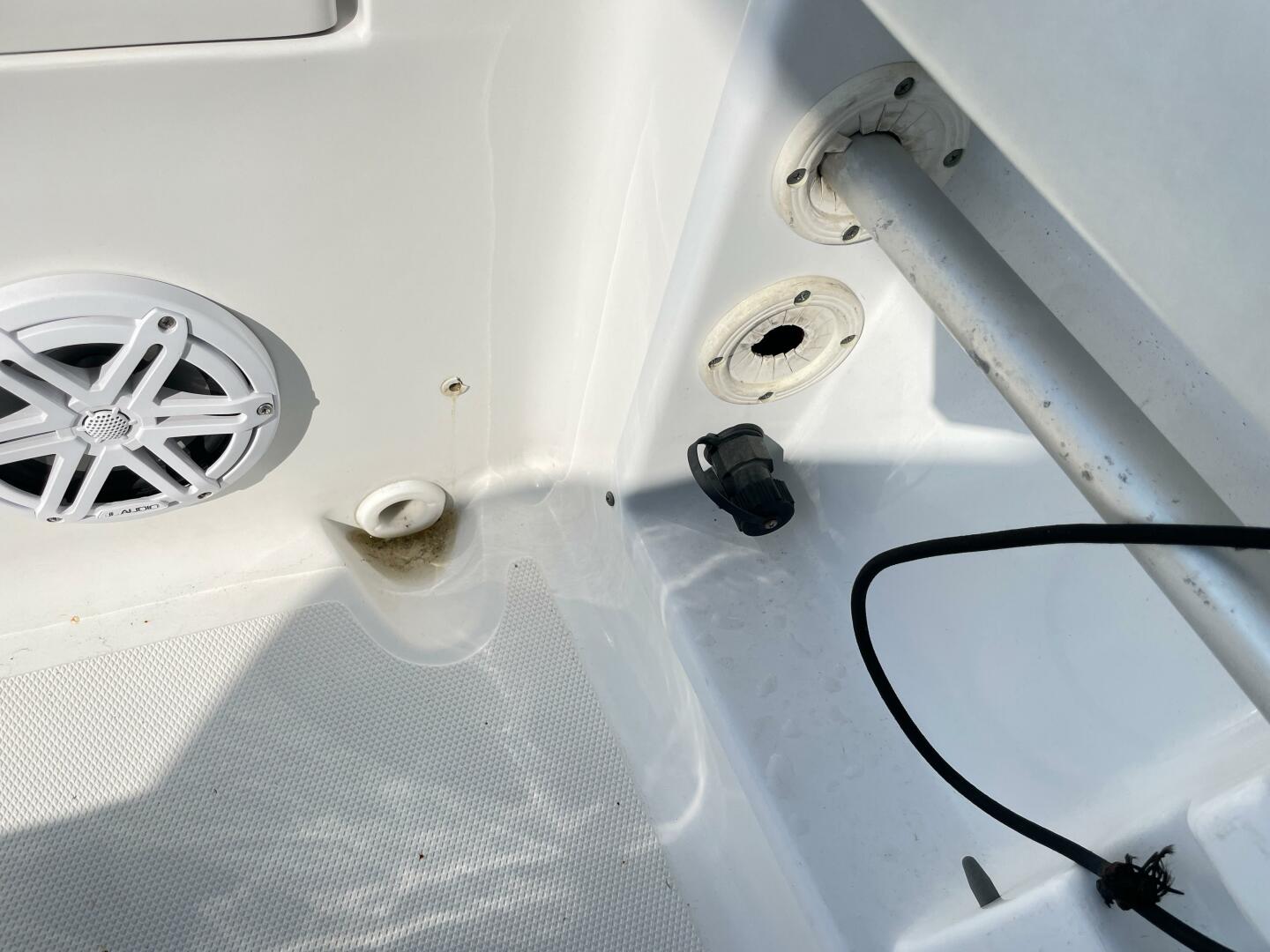 Slide: The Image of Sea Hunt 234 Ultra 2012 - 5027333