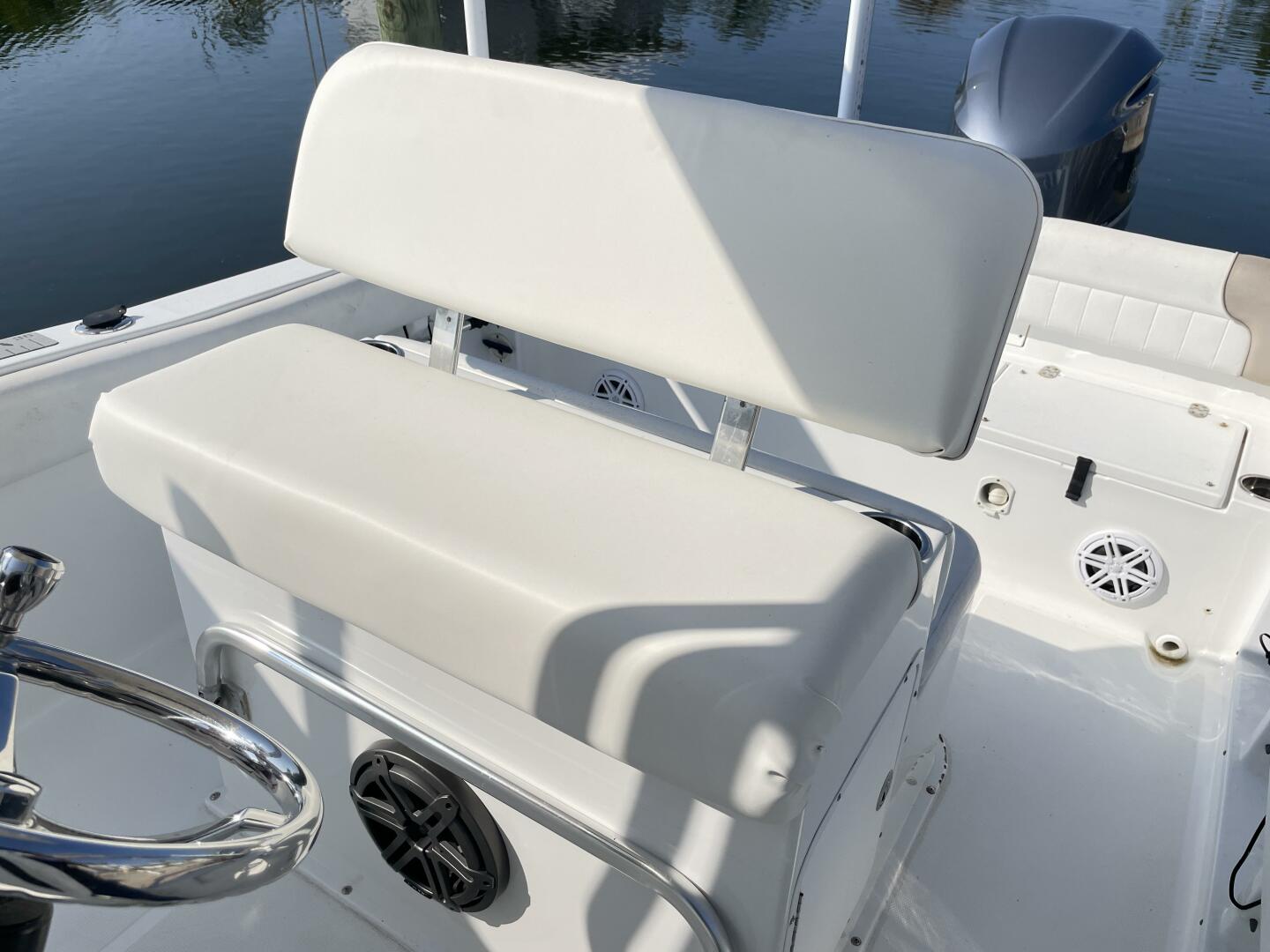 Slide: The Image of Sea Hunt 234 Ultra 2012 - 5027339