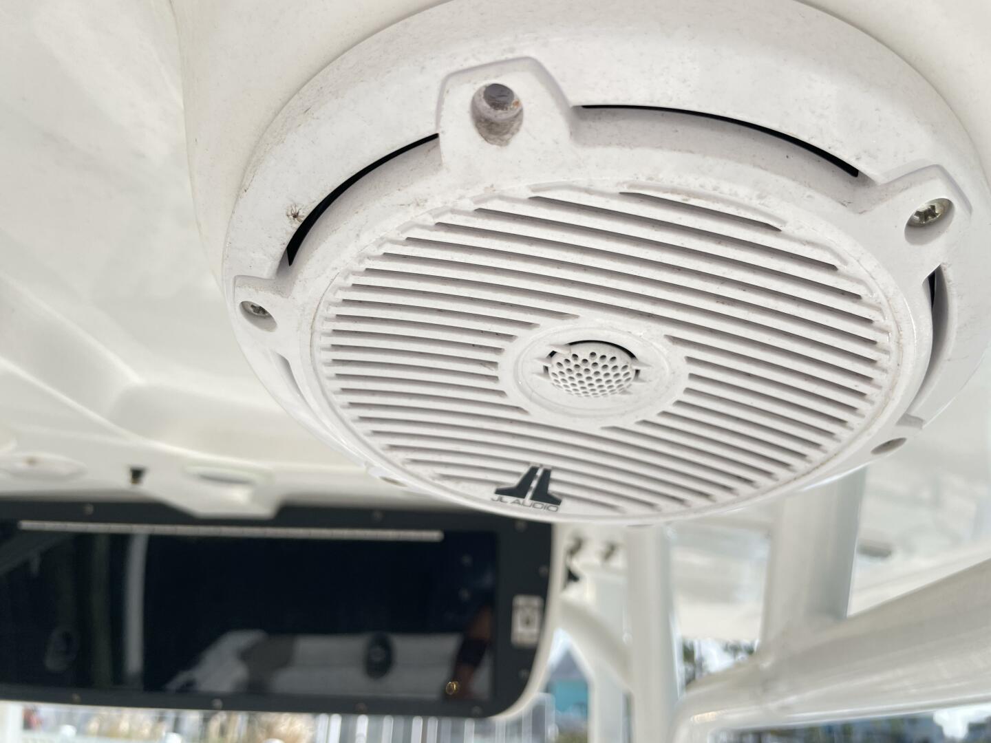 Slide: The Image of Sea Hunt 234 Ultra 2012 - 5027345