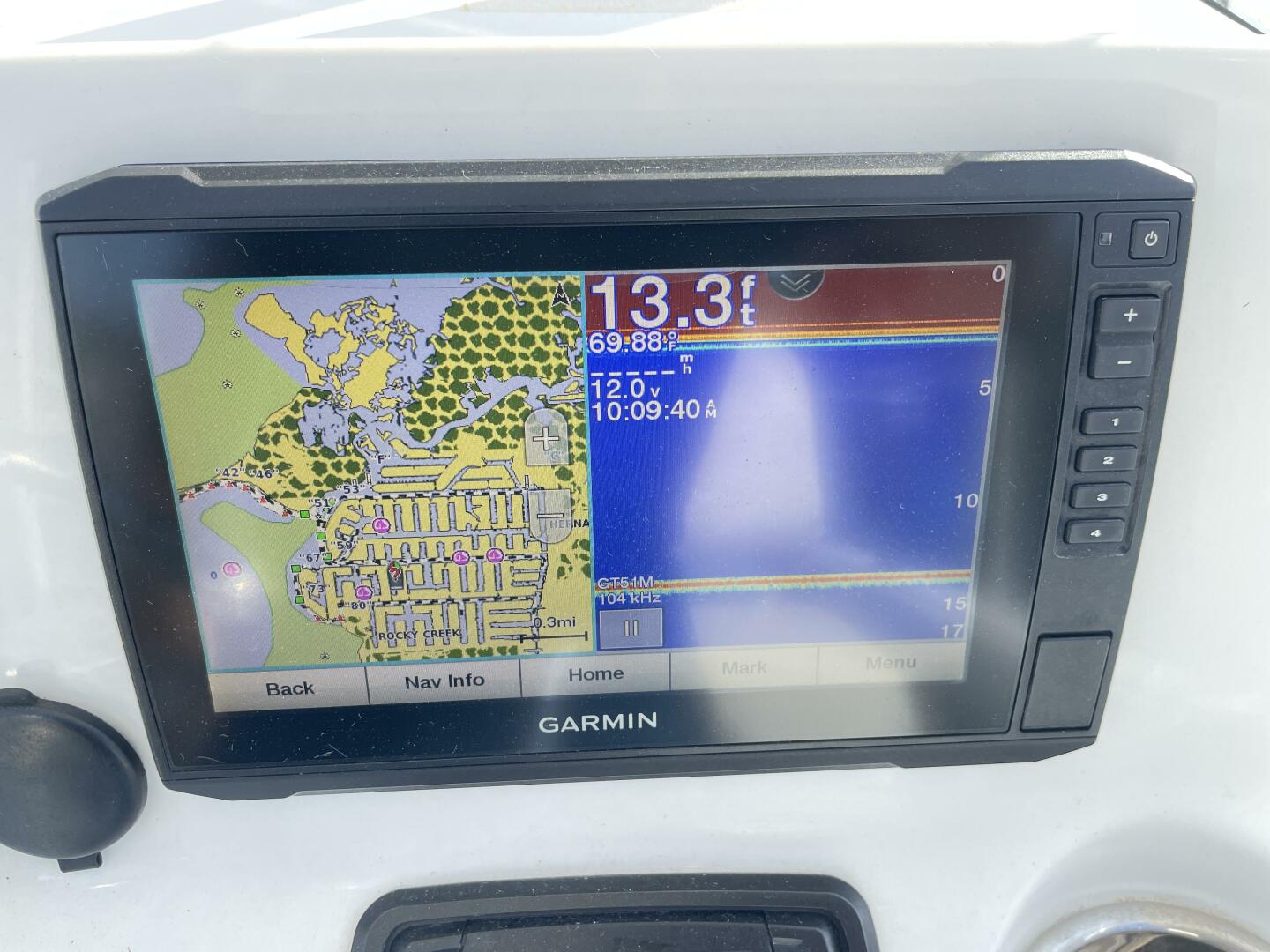 Slide: The Image of Sea Hunt 234 Ultra 2012 - 5027350