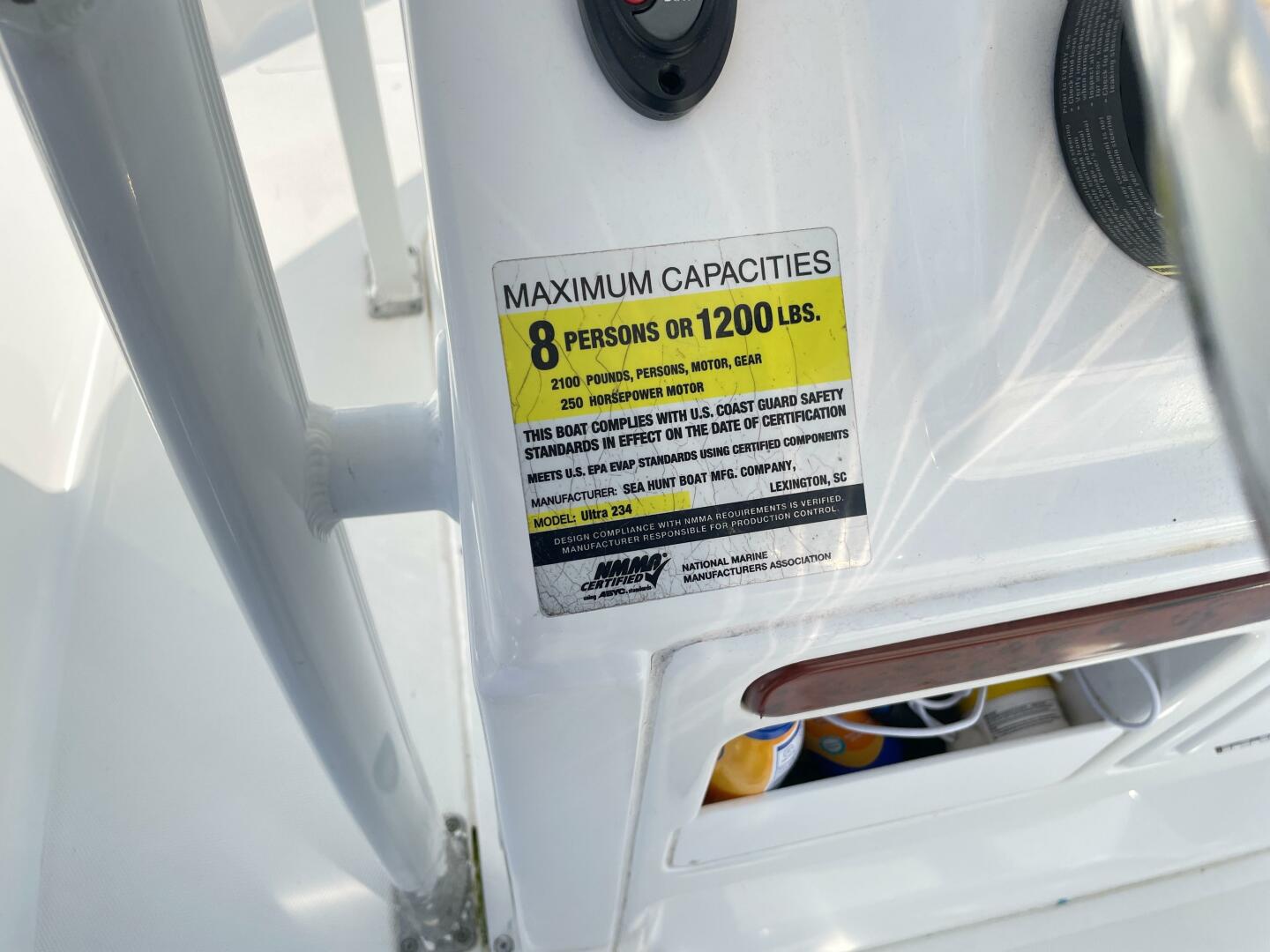 Slide: The Image of Sea Hunt 234 Ultra 2012 - 5027351