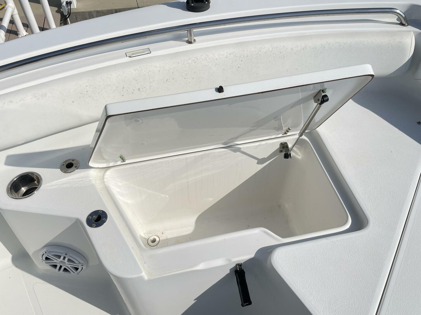 Slide: The Image of Sea Hunt 234 Ultra 2012 - 5027358