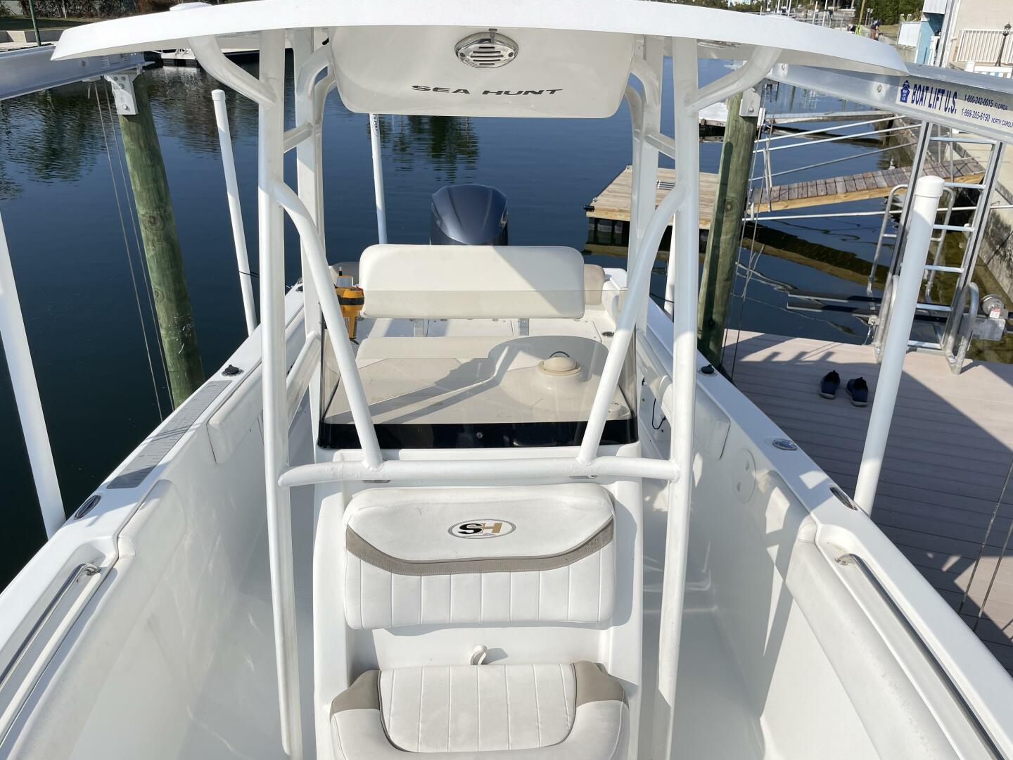 Slide: The Image of Sea Hunt 234 Ultra 2012 - 5027366