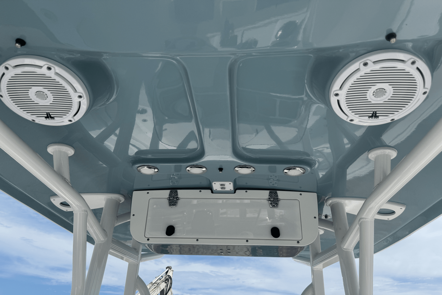 Slide: The Image of Sea Hunt 234 ULTRA 2023 - 23