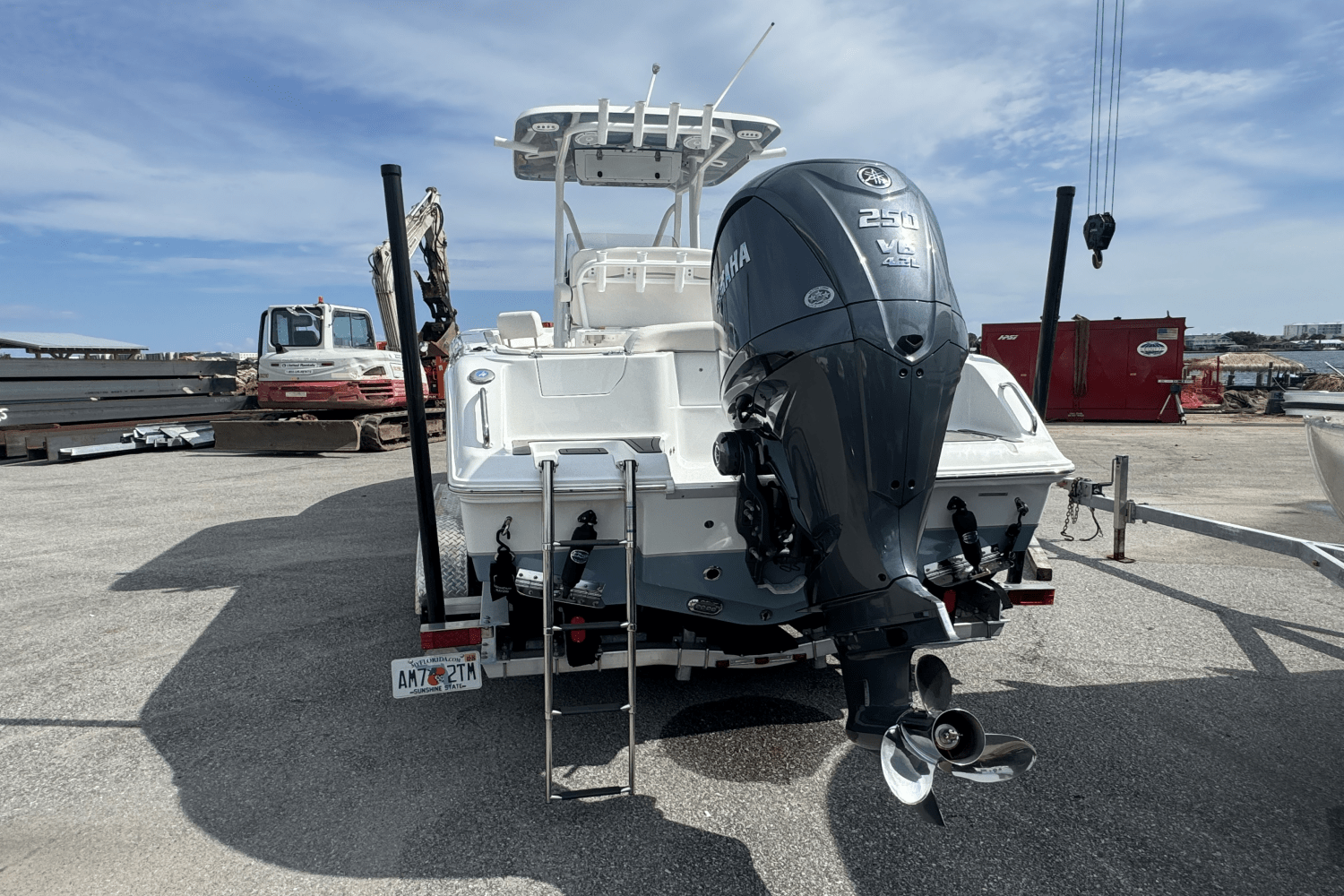 Slide: The Image of Sea Hunt 234 ULTRA 2023 - 4