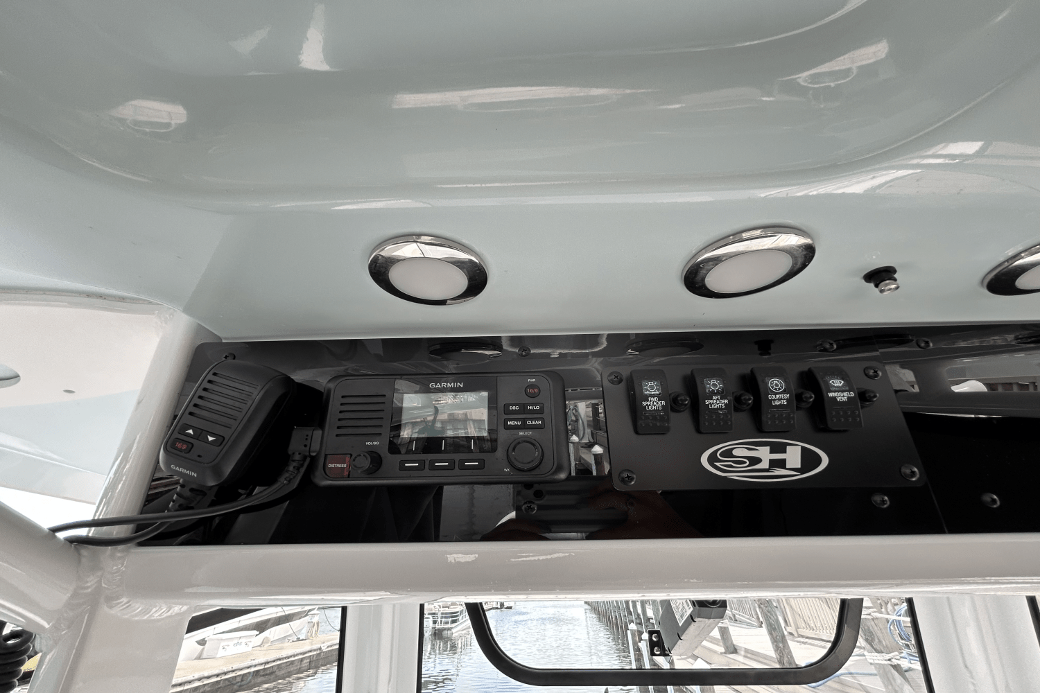 Slide: The Image of Sea Hunt 255 ULTRA 2020 - 10