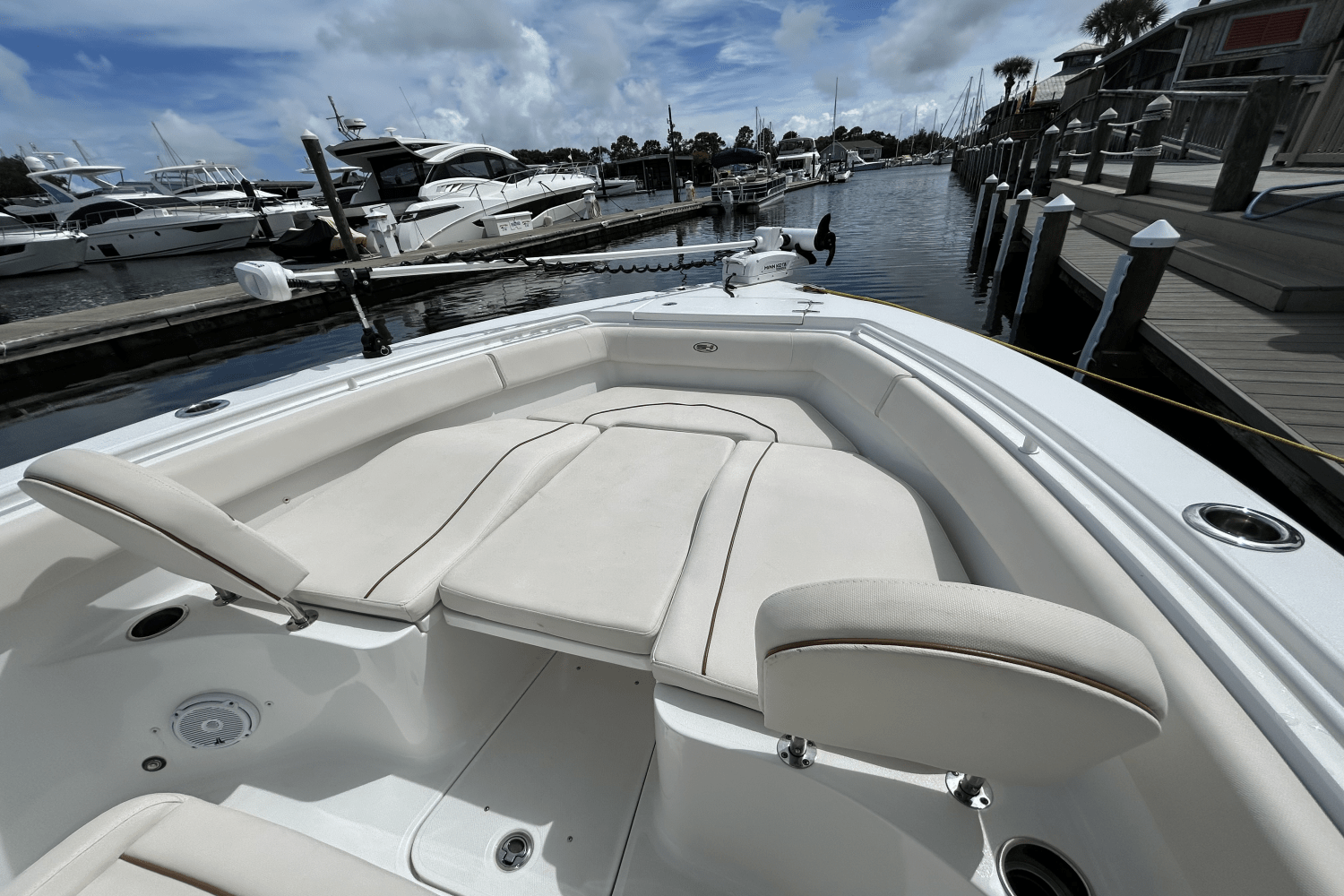 Slide: The Image of Sea Hunt 255 ULTRA 2020 - 12