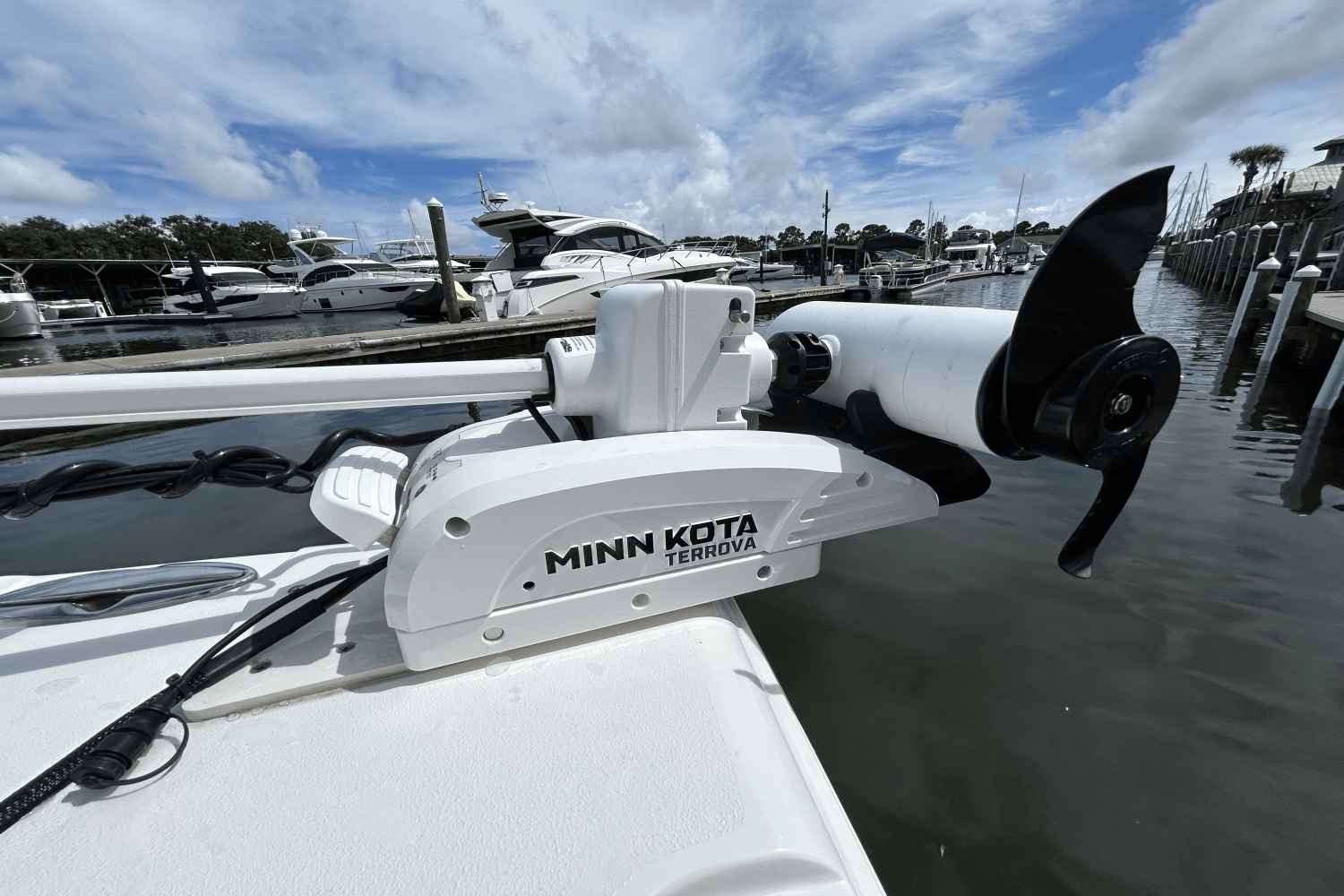 Slide: The Image of Sea Hunt 255 ULTRA 2020 - 15