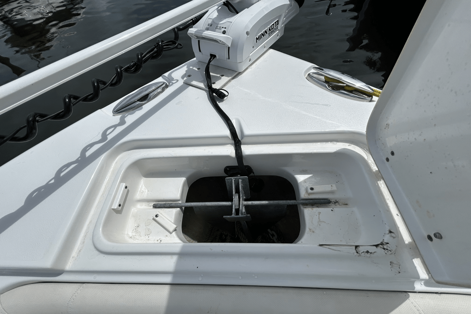 Slide: The Image of Sea Hunt 255 ULTRA 2020 - 16