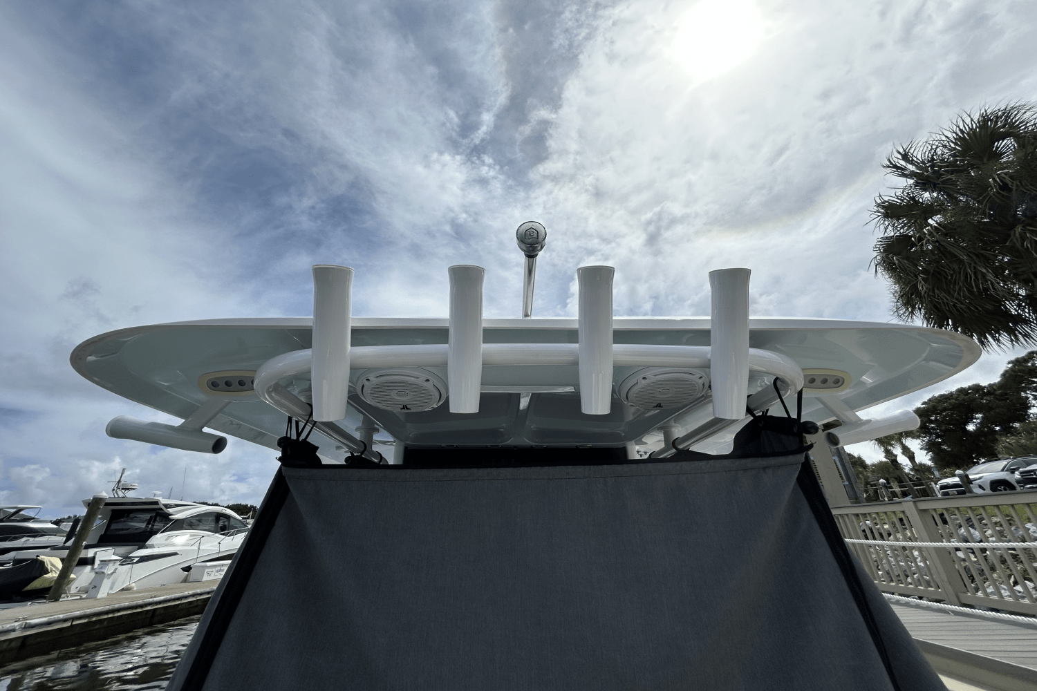 Slide: The Image of Sea Hunt 255 ULTRA 2020 - 17