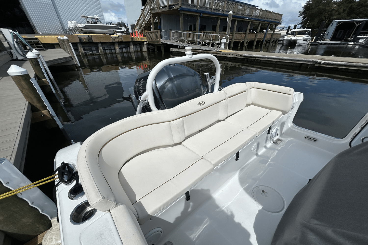 Slide: The Image of Sea Hunt 255 ULTRA 2020 - 4