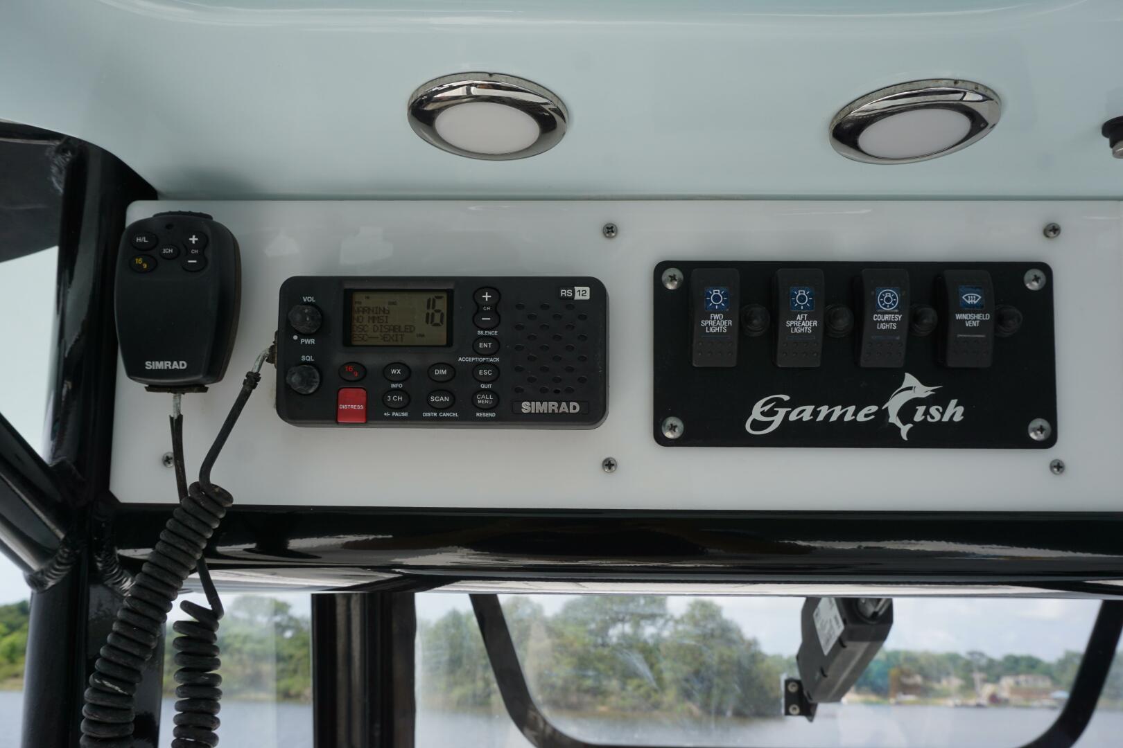 Slide: The Image of 2017 25 SeaHunt 25 Gamefish Helm (5) - 5267546