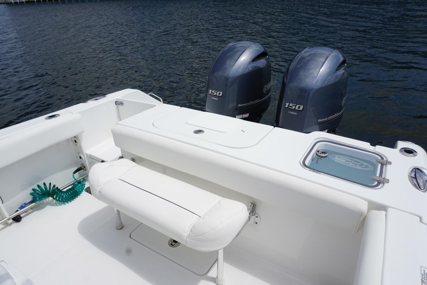 Slide: The Image of 2017 25 SeaHunt 25 Gamefish Aft Seating  - 5267526