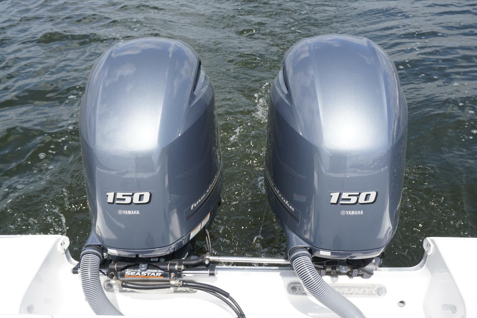 Slide: The Image of 2017 25 SeaHunt 25 Gamefish Engines - 5267538