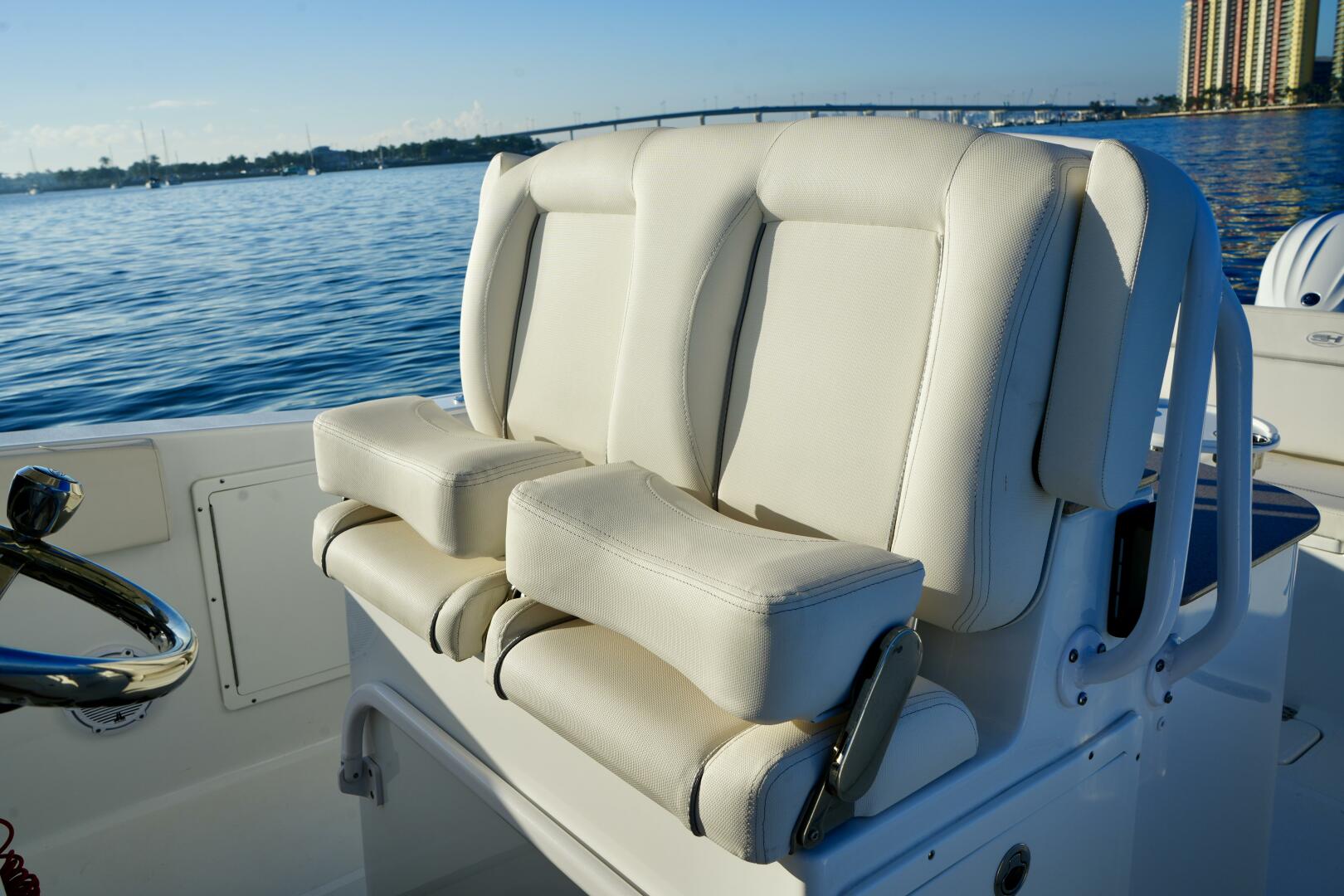 Slide: The Image of Helm Seats 2024 Sea Hunt 30 305 Ultra Center Console - 5124796
